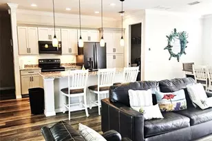 460 Marlin Rd, Venice, FL 34293 - Photo 6