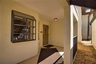 405 Pine Hollow Cir, Englewood, FL 34223 - Photo 2