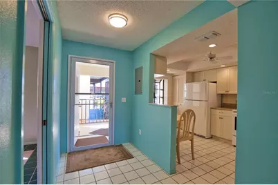 405 Pine Hollow Circle #405, Englewood, FL 34223 - Photo 4