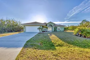 9219 Newnan Cir, Port Charlotte, FL 33981 - Photo 2