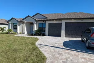 254 White Marsh Ln, Rotonda West, FL 33947 - Photo 1
