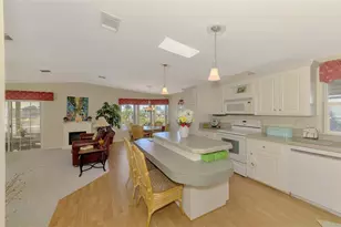 9110 Pinehaven Way, Englewood, FL 34224 - Photo 10