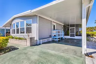 985 Jolanda Cir, Venice, FL 34285 - Photo 4