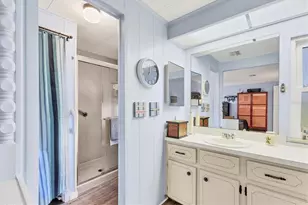 985 Jolanda Cir, Venice, FL 34285 - Photo 22