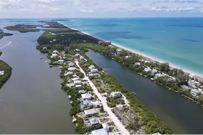 351 Bocilla Drive, Placida, FL 33946 - Photo 10