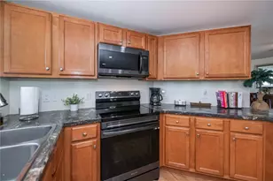 62 Oakland Hills Pl, Rotonda West, FL 33947 - Photo 16