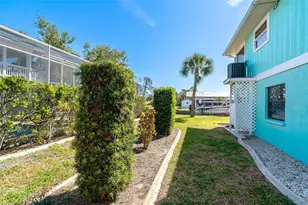 9230 Pine Cove Dr, Englewood, FL 34224 - Photo 32