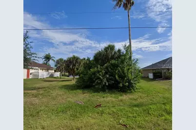 56 Long Meadow Place, Rotonda West, FL 33947 - Photo 4