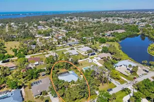 850 Van Gogh Rd, Englewood, FL 34223 - Photo 2
