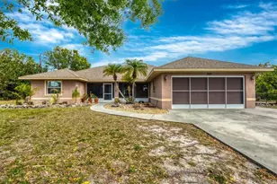 533 Boundary Blvd, Rotonda West, FL 33947 - Photo 4