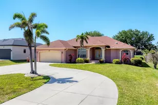 1080 Boundary Blvd, Rotonda West, FL 33947 - Photo 2