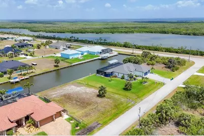 15426 Seafoam Circle, Port Charlotte, FL 33981 - Photo 6
