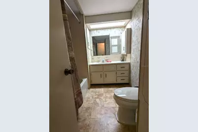 2100 Kings Highway #400, Port Charlotte, FL 33980 - Photo 12