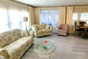 2100 Kings Hwy, Port Charlotte, FL 33980 - Photo 6