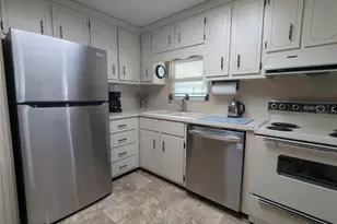 2100 Kings Hwy, Port Charlotte, FL 33980 - Photo 10