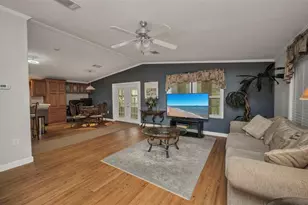 2100 Kings Hwy, Port Charlotte, FL 33980 - Photo 16