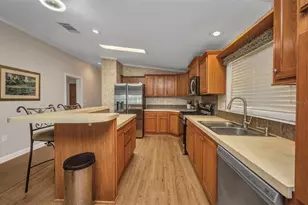 2100 Kings Hwy, Port Charlotte, FL 33980 - Photo 6