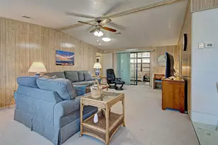 148 N Fiji Cir, Englewood, FL 34223 - Photo 4