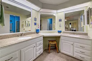 213 N Fiji Cir, Englewood, FL 34223 - Photo 16