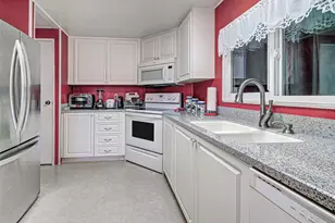 213 N Fiji Cir, Englewood, FL 34223 - Photo 34