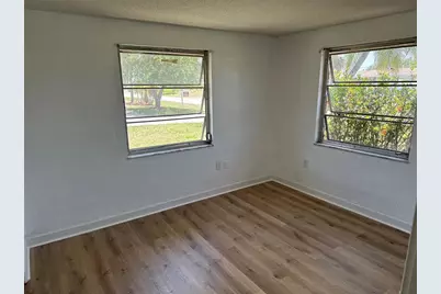 194 Garden Avenue NW, Port Charlotte, FL 33952 - Photo 8