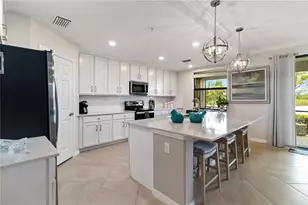 10805 Tarflower Dr, Venice, FL 34293 - Photo 12