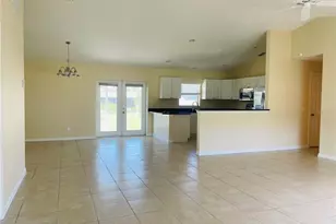 7183 Sussex Ln, Englewood, FL 34224 - Photo 2