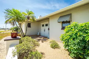 204 Bunker Rd, Rotonda West, FL 33947 - Photo 44