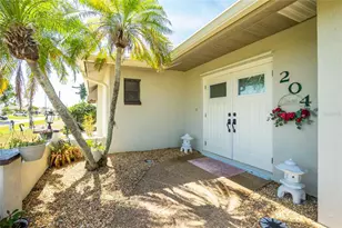 204 Bunker Rd, Rotonda West, FL 33947 - Photo 2