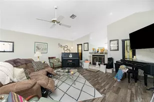 204 Bunker Rd, Rotonda West, FL 33947 - Photo 10