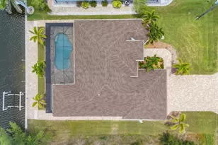 8400 Antwerp Cir, Port Charlotte, FL 33981 - Photo 48