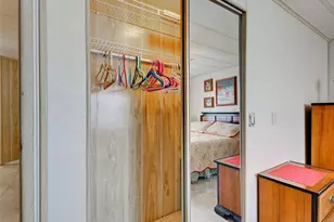 141 N Fiji Cir, Englewood, FL 34223 - Photo 22