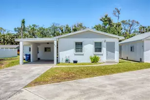 868 Harvard St, Englewood, FL 34223 - Photo 4