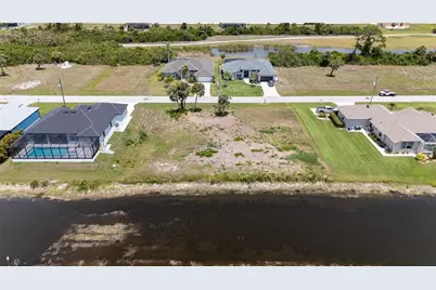 227 & 229 Tournament Rd, Rotonda West, FL 33947 - Photo 6