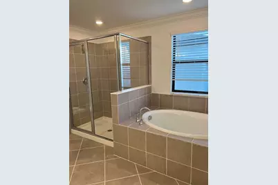 19524 Fishhawk Trail, Venice, FL 34293 - Photo 14