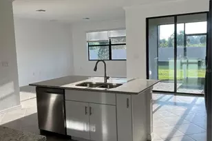 19524 Fishhawk Trl, Venice, FL 34293 - Photo 18