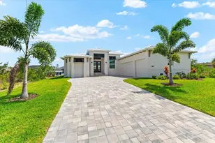 15850 Viscount Cir, Port Charlotte, FL 33981 - Photo 96