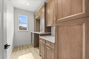 15850 Viscount Cir, Port Charlotte, FL 33981 - Photo 40