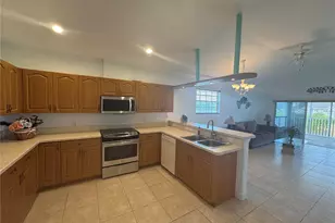 169 Boundary Blvd, Rotonda West, FL 33947 - Photo 10