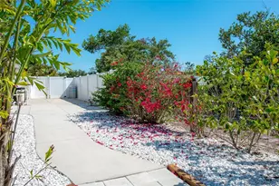 2060 Oyster Creek Dr, Englewood, FL 34224 - Photo 74