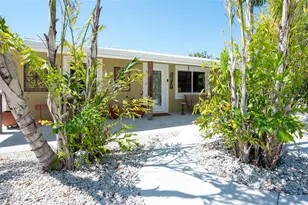 2060 Oyster Creek Dr, Englewood, FL 34224 - Photo 6