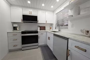 95 Coquina Ln, Englewood, FL 34223 - Photo 4