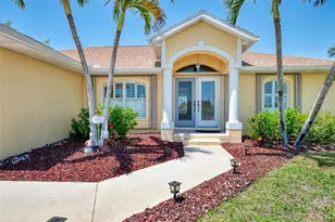 15020 Acorn Cir, Port Charlotte, FL 33981 - Photo 4
