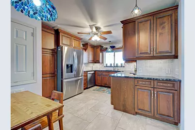 1605 Manor Road, Englewood, FL 34223 - Photo 10