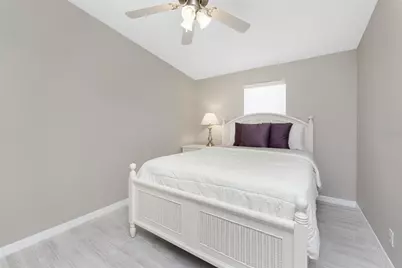 9209 Pinehaven Way, Englewood, FL 34224 - Photo 38