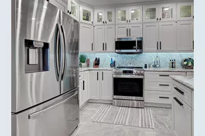 2590 Tarpon Cove Drive #811, Punta Gorda, FL 33950 - Photo 16