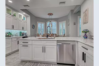 2590 Tarpon Cove Drive #811, Punta Gorda, FL 33950 - Photo 14