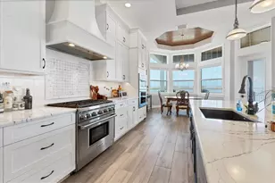 565 Green Dolphin Dr S, Placida, FL 33946 - Photo 20