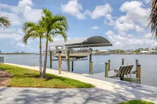 565 Green Dolphin Dr S, Placida, FL 33946 - Photo 12