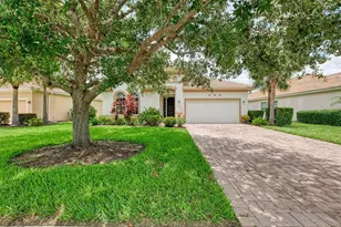 13282 Scrub Jay Ct, Port Charlotte, FL 33953 - Photo 2